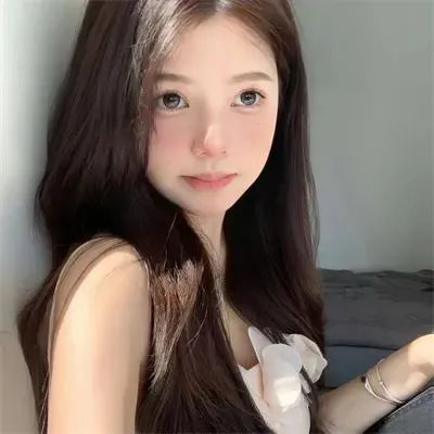 漂亮男孩直播中